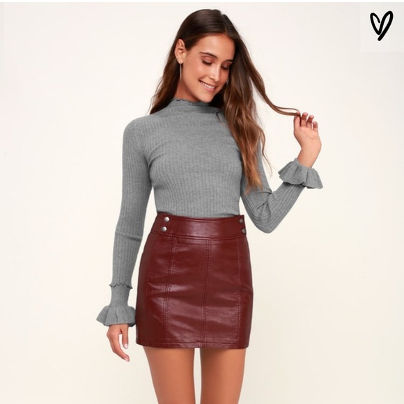 Lulus Sweaters - Lulu’s Mock Neck Sweater Top
